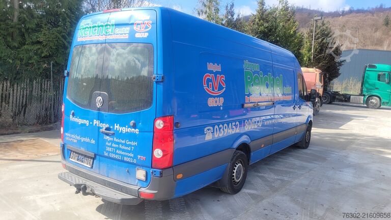 Magas tetős furgon VW Crafter 35 extralang und hoch AHK Schal