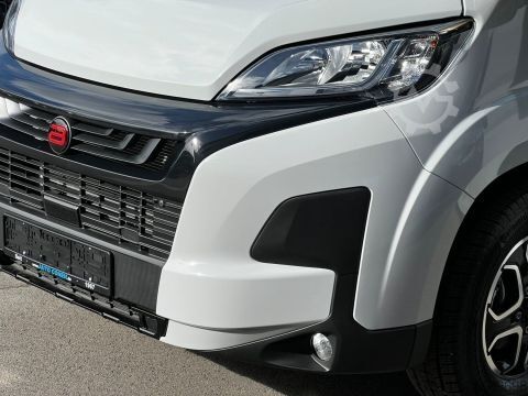 Semi-integrated camper Bürstner Signature SFT 7.0