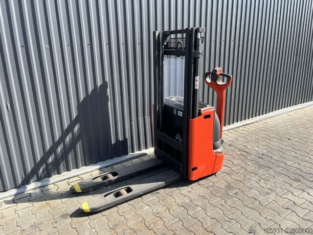 Fodgængerstabler Linde L12