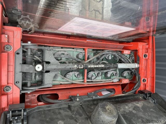 Stand-on gaffeltruck Linde L16AP