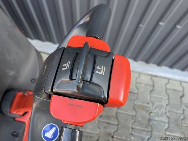 Fodgængerstabler Linde L20