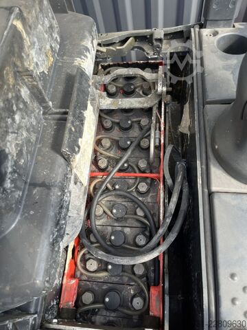 Carrello elevatore a forchettoni Linde D14SP
