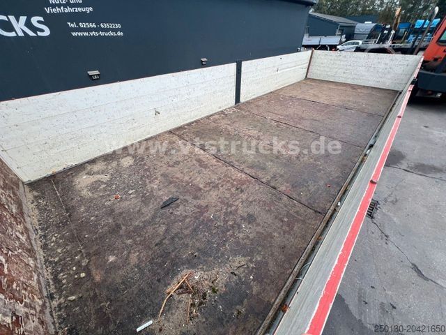 Ciężarówka z płaską platformą DAF LF 250 FA 4x2 Pritsche