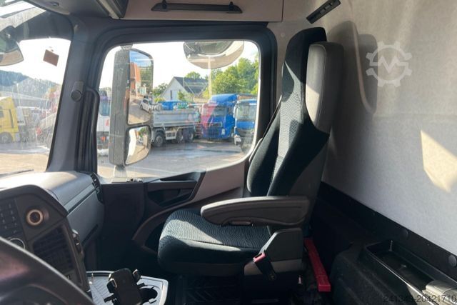 Chłodnia (samochód ciężarowy) MERCEDES-BENZ 4x Antos 1843 4x2 Kühler