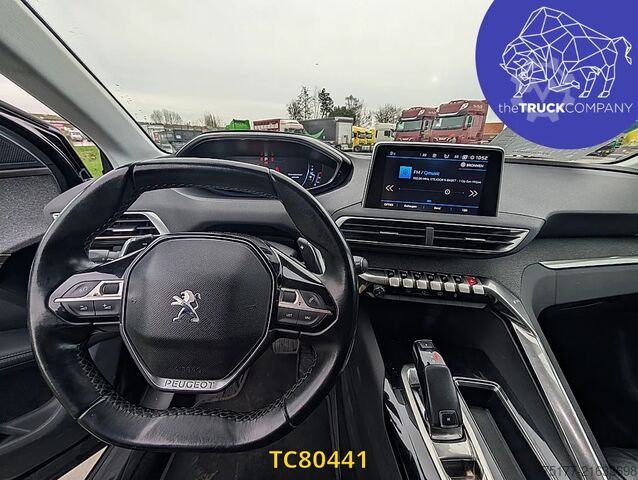 Peugeot 5008 1.5 Blue HDI Peugeot 5008 1.5 Blue HDI