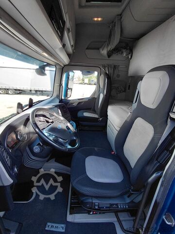 Standaard trekker FORD F-MAX 500