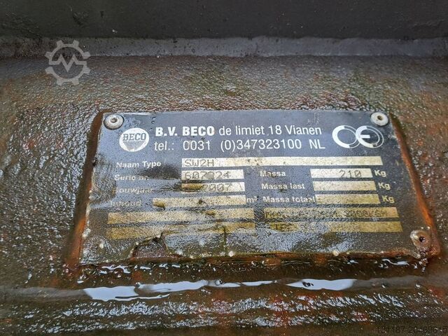 Grävmaskin med larvband Takeuchi TB 2150