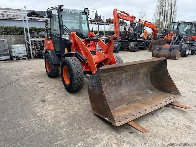 Lader Kubota R 065