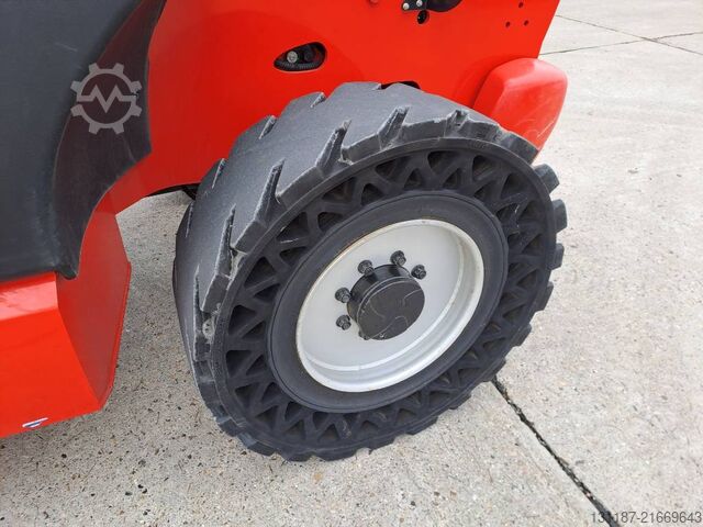 Telehandler Manitou MT1840 - HD Forks
