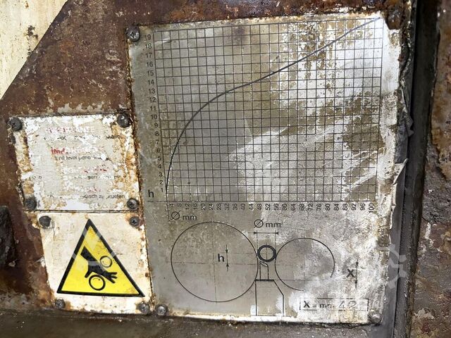 Centerløs cylindrisk slibemaskine Ghiringhelli APG-S