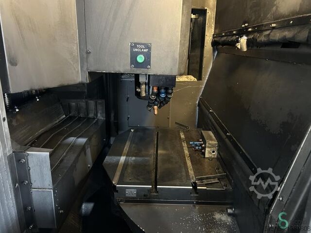 Fräsmaschinen  Hwacheon VESTA-610D 2013 Hwacheon VESTA-610D