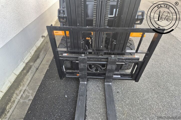 Electric 4-wheeler Hangcha CPD18-XEY2-SI