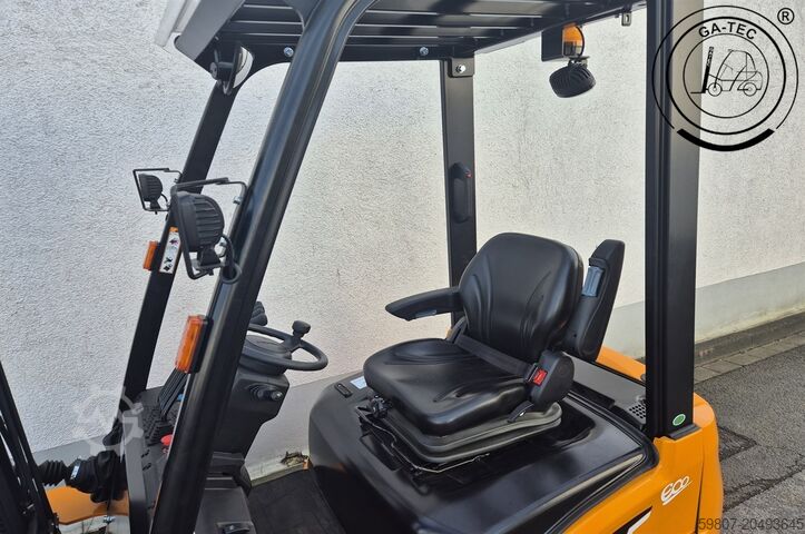 Electric 4-wheeler Hangcha CPD18-XEY2-SI