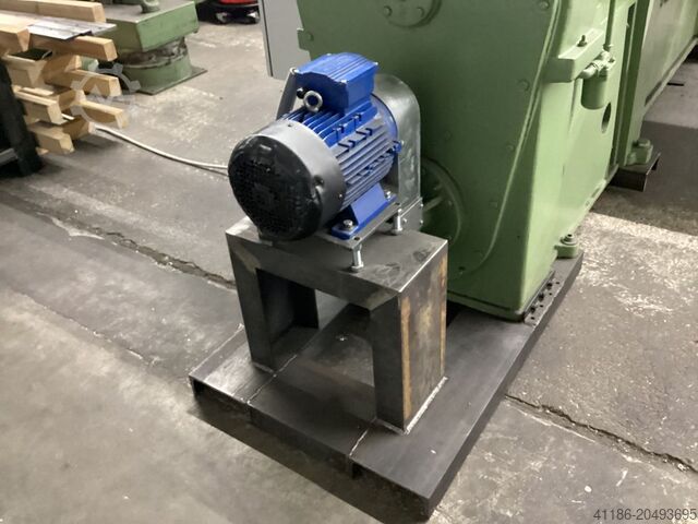 Roller leveller UNGERER RM 1500/3/9