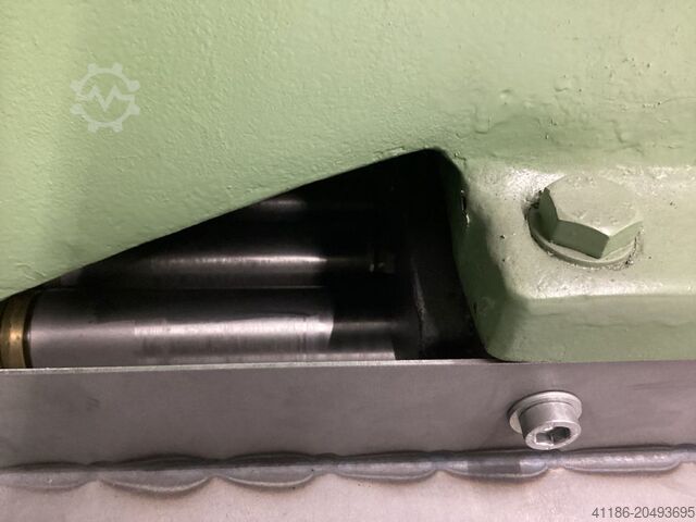 Roller leveller UNGERER RM 1500/3/9