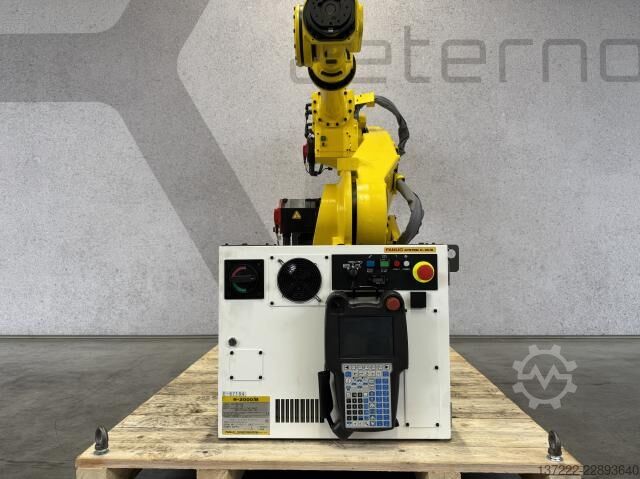Felújított robot 1 év garanciával FANUC R-2000iB/210F