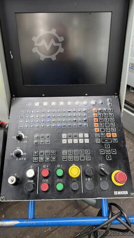 Függőleges megmunkáló központ MIKRON VC 1000