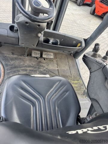 Diesel vorkheftruck Linde H40D-02