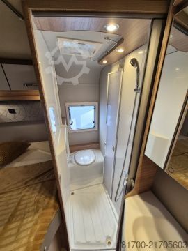Teilintegriertes Wohnmobil Weinsberg CaraCompact 600 MF EDITION [PEPPER] TraumMobil* Autark-e*