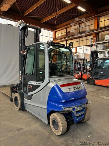 Carrello elevatore elettrico a 4 ruote Still Still RX 60 45 / ZV - SS / Batterie 70 %