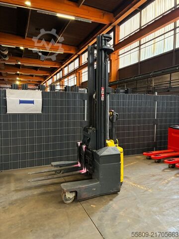 Traspallet manuale Combilift WR4 Vierweg