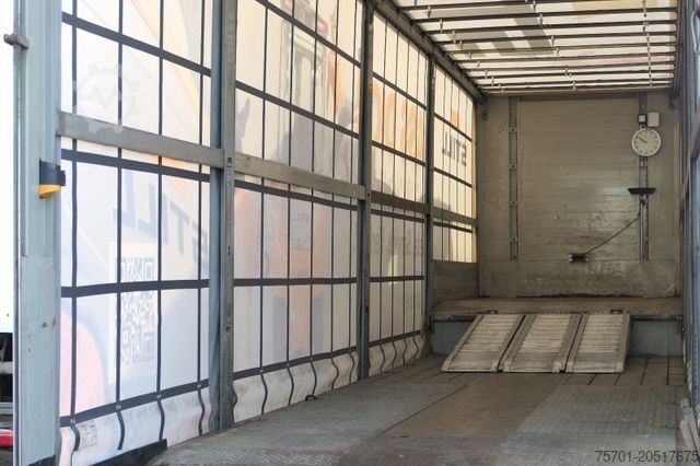 Semirremolque de plataforma baja DOLL Vario S3H-0 Tieflader 3-Nachlaufachse Plane