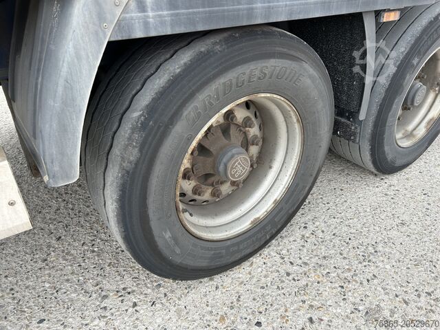 Box body Krone DryLiner / Box / Front Damage / BPW Drum / APK ...