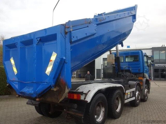 Tipper Mercedes-Benz Axor 3243 8X4