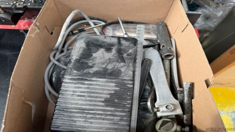 Różne Hang 117-11 paper drilling machine