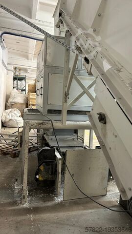 Sistema completo de destrucción de documentos con cinta transportadora y prensa HSM GmbH + Co KG Shredder Duo 5750