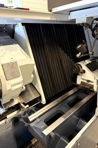 Τόρνος CNC Okuma Genos L300E-M