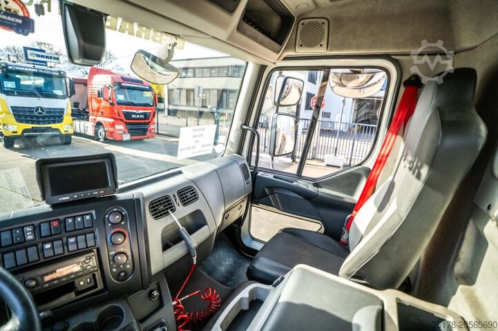 Koffer RENAULT D14 250 // HAYON DHOLLANDIA