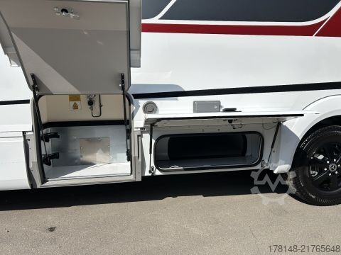 Ολοκληρωμένο αυτοκινούμενο τροχόσπιτο Bürstner Elegance I 920 G