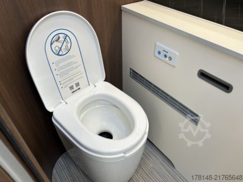 Ολοκληρωμένο αυτοκινούμενο τροχόσπιτο Bürstner Elegance I 920 G