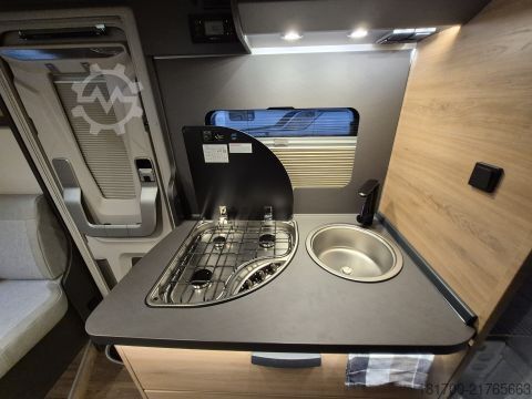 Ημιενσωματωμένο αυτοκινούμενο τροχόσπιτο Knaus L!VE WAVE 650 MEG Black Selection *bis 5 Tage Probewohnen*