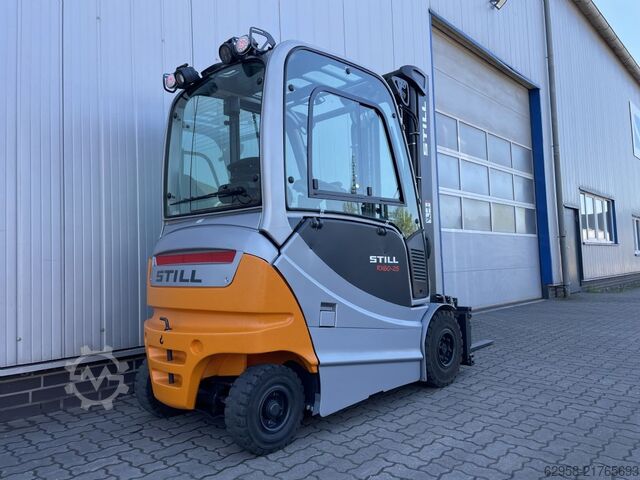 Elektrisk 4 -hjulig gaffeltruck Still RX60-25 | Nur 2.730 Bst. | Triplex 5.390mm