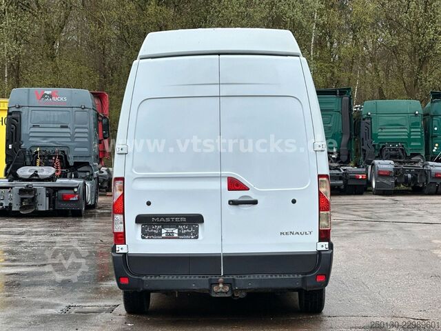 Fourgon surélevé RENAULT Master DCI 135 4x2