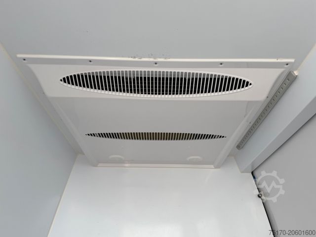 Autoutilitară frigorifică MERCEDES-BENZ Sprinter 317 CDI Frischdienst Fahr-/Standkühlung