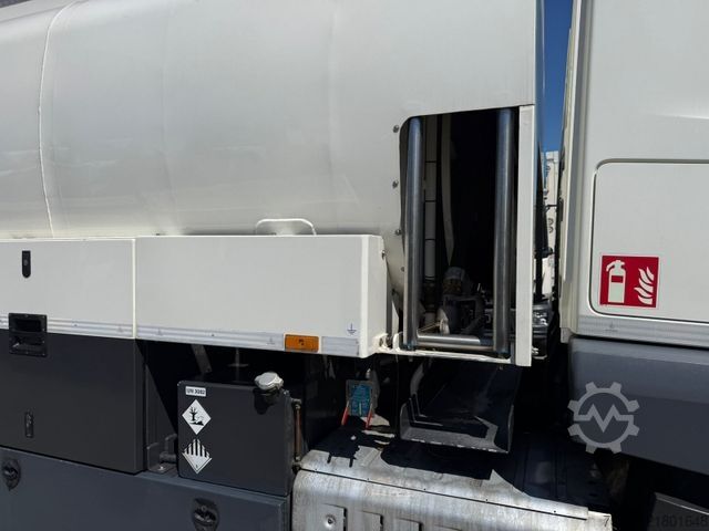 Cisternové vozidlo MERCEDES-BENZ ACTROS 1846 L TANKWAGEN 14.000 LTR*OBEN- u.UNTEN
