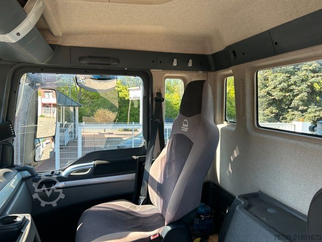 Haakarm vrachtwagen MAN 26.460 TGS Abroller Multilift 6x2