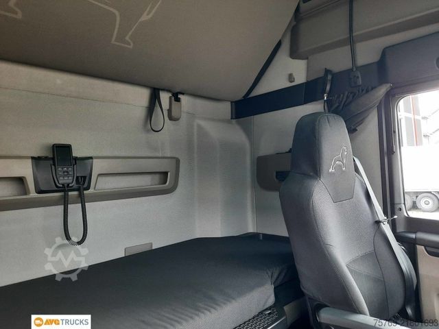 Standardní tahač MAN 18.520 TGX GX Retarder Standklima 2xTank