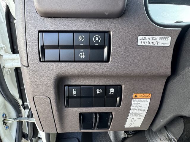 Podvozek nákladního auta Fuso Canter 9C18 Fahrgestell Neu GSR2