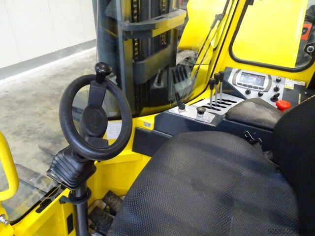 Vier-weg zijlader Combilift C4000ET - TRIPLEX