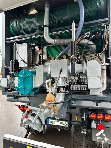 Semi-reboque tanque LANGENDORF Combi-Liner Kipper 48 cbm+ Gülle 27 cbm, MIETEN?