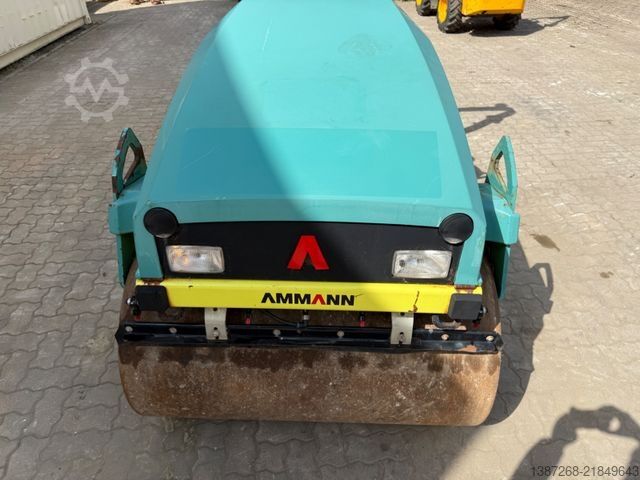 Single drum roller AMMANN ARX26 / 2019 BJ / 553 H