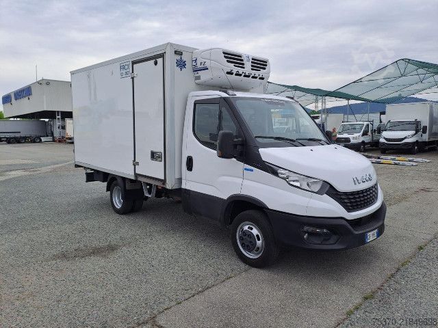 Furgone isotermico frigorifero IVECO DAILY 35C16