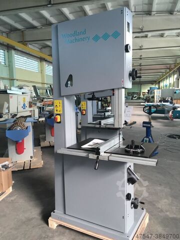 20-12-592 drewna Piła taśmowa WOODLAND MACHINERY 600