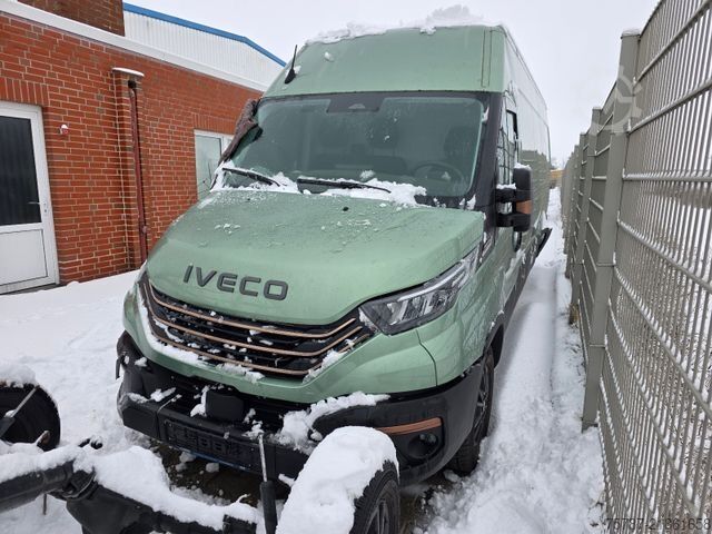 Yüksek tavanlı panelvan IVECO 35S18 Kastenwagen Maxi hoch&lang, Unfall