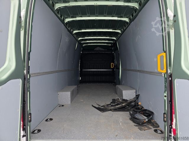Yüksek tavanlı panelvan IVECO 35S18 Kastenwagen Maxi hoch&lang, Unfall