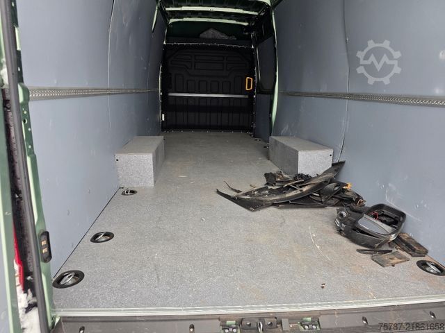Yüksek tavanlı panelvan IVECO 35S18 Kastenwagen Maxi hoch&lang, Unfall